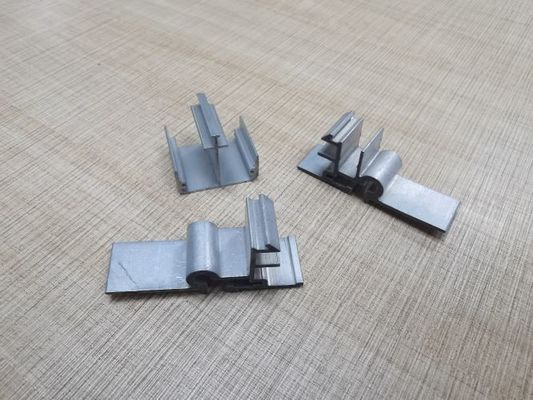 Silver Anodizing Aluminum Extrusion Parts Heat Sink Profile 50000 Shots